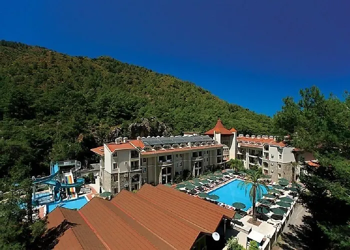 Julian Forest Szálloda 4*