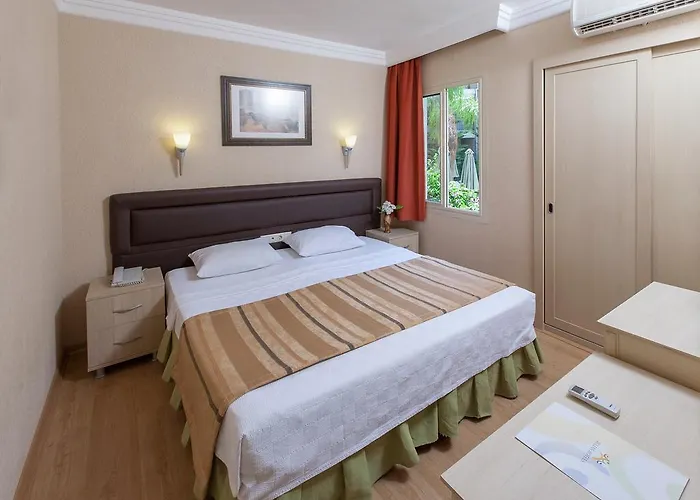 Szálloda Julian Forest 4*