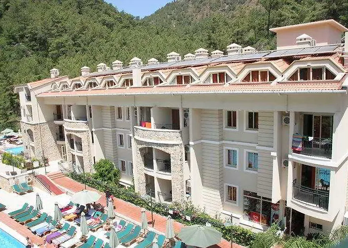 Szálloda Julian Forest 4*