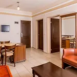 Otel Julian Forest