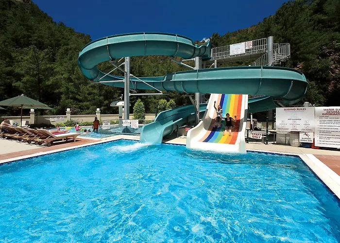 호텔 Julian Forest 4*